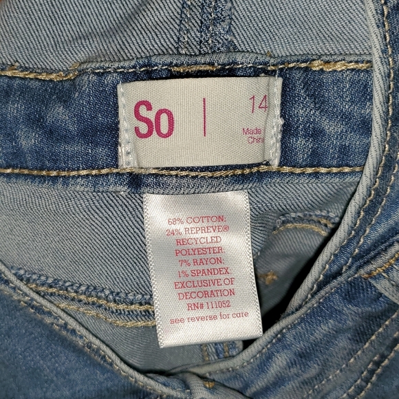 SO girls denim shorts overalls - Picture 4 of 4